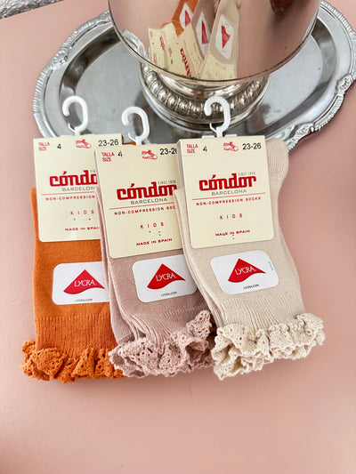 [Condor] Short Socks With Lace Edging Cuff - [636 Apricot]