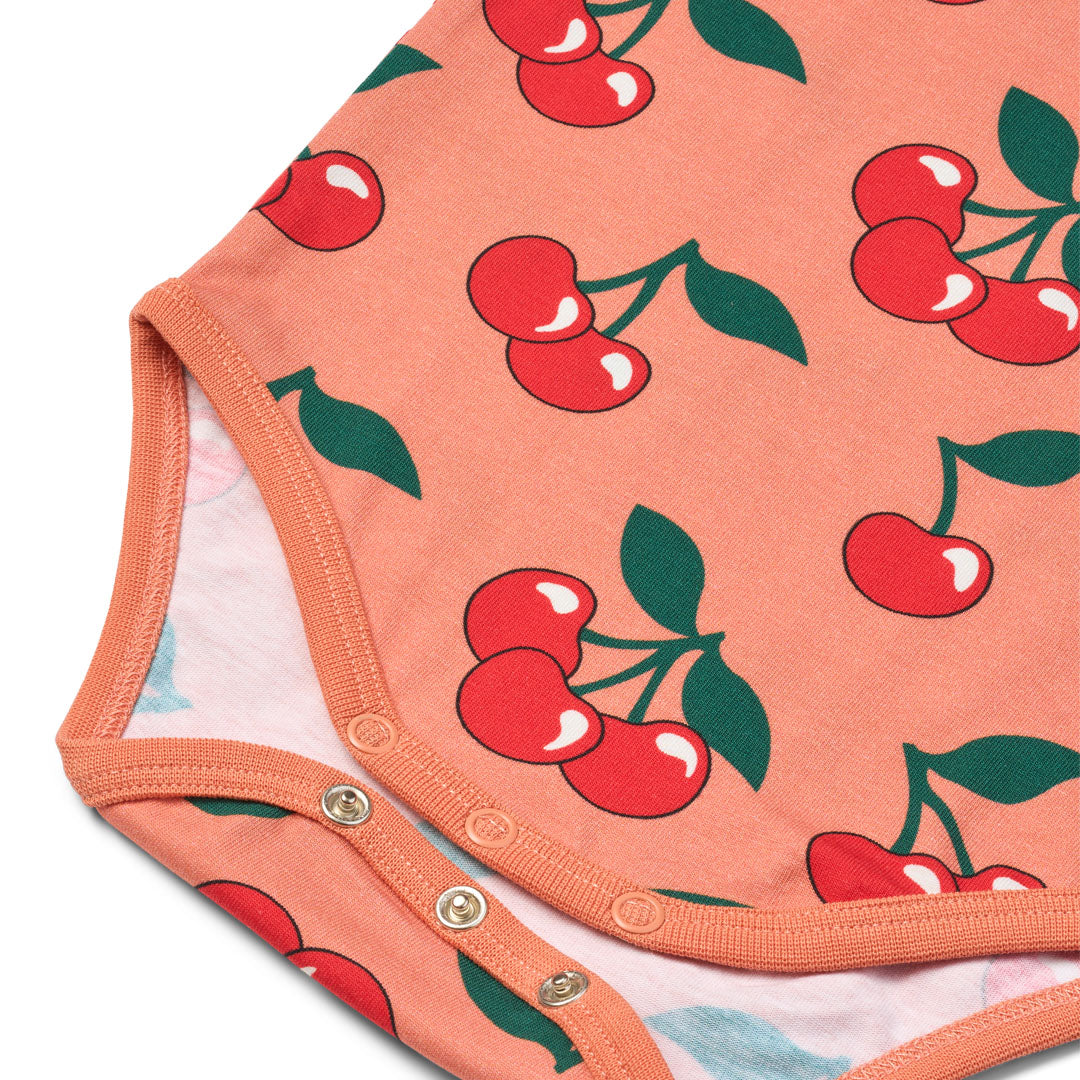 [Smafolk] Elstar ShortSleeved Baby Body With Cherry - Warm Blush