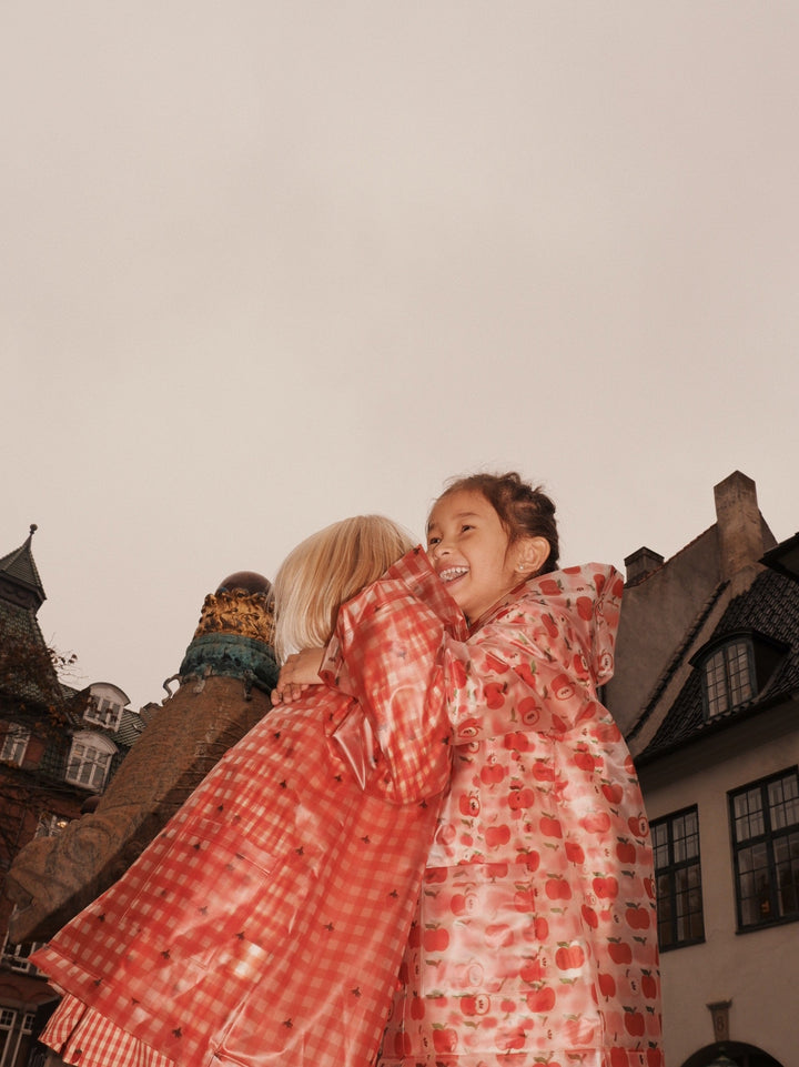 [Floss] Caila Raincoat - Berry Gingham