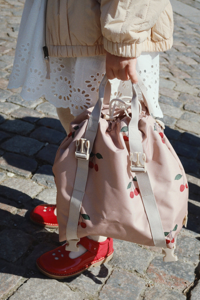 [Konges slojd] Clover Schultasche – Ma Grande Cerise Mahagoni