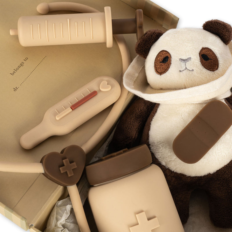 [Konges slojd] Tierarzt-Set Panda Silikon – Beige