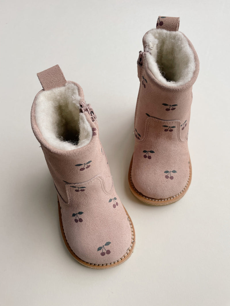 [Konges slojd] Pippi Pull On Boot - Cherry