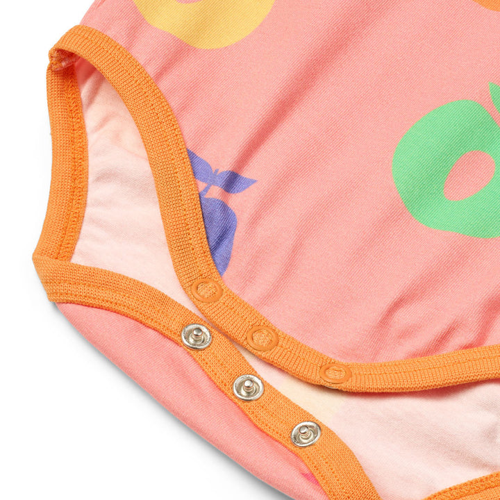 [Smafolk] Short Sleeved Baby Body With Apple - Blossom