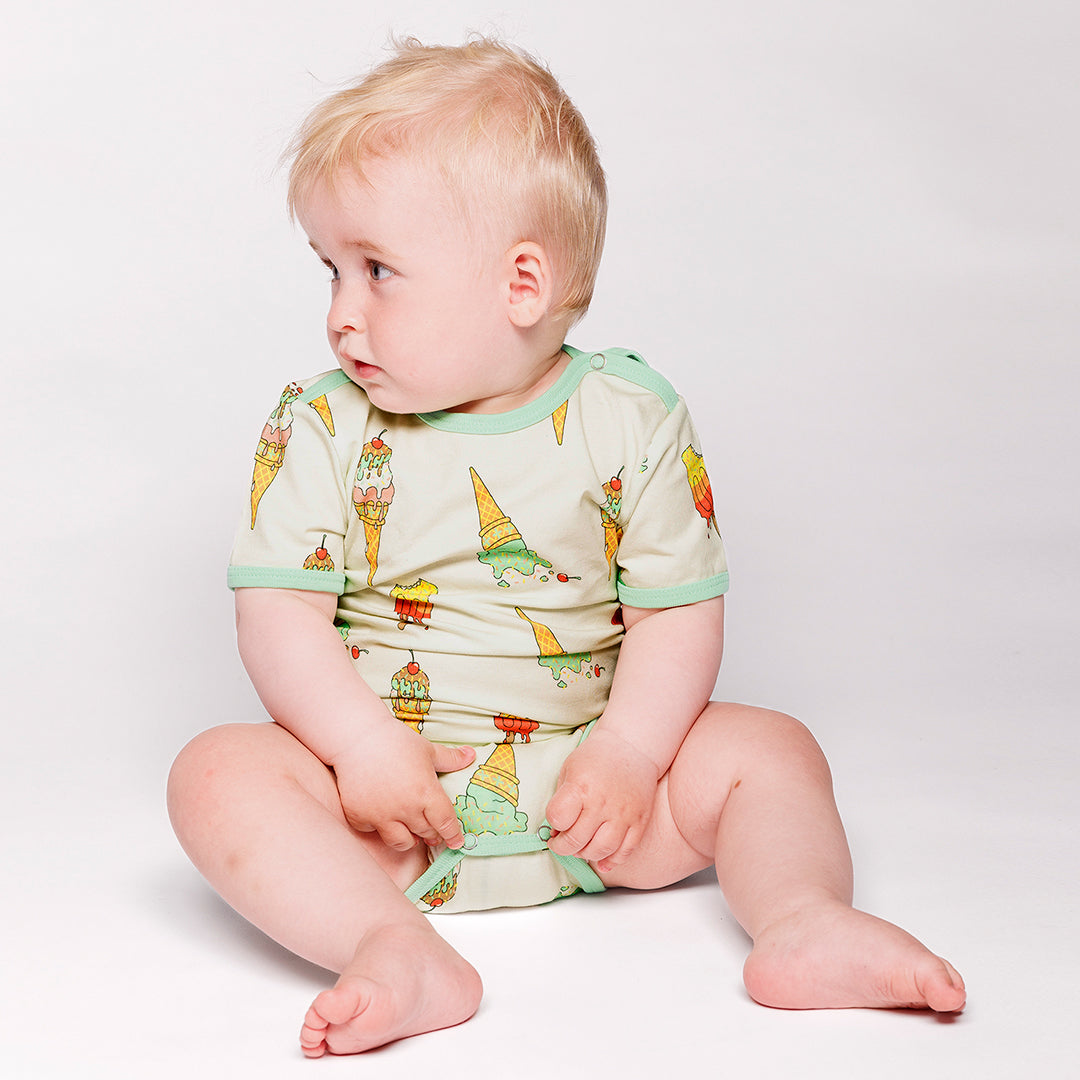 [Smafolk] Short Sleeved Baby Body With Ice Cream - Marsmallow