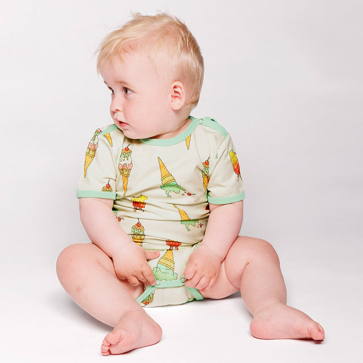 [Smafolk] Short Sleeved Baby Body With Ice Cream - Marsmallow