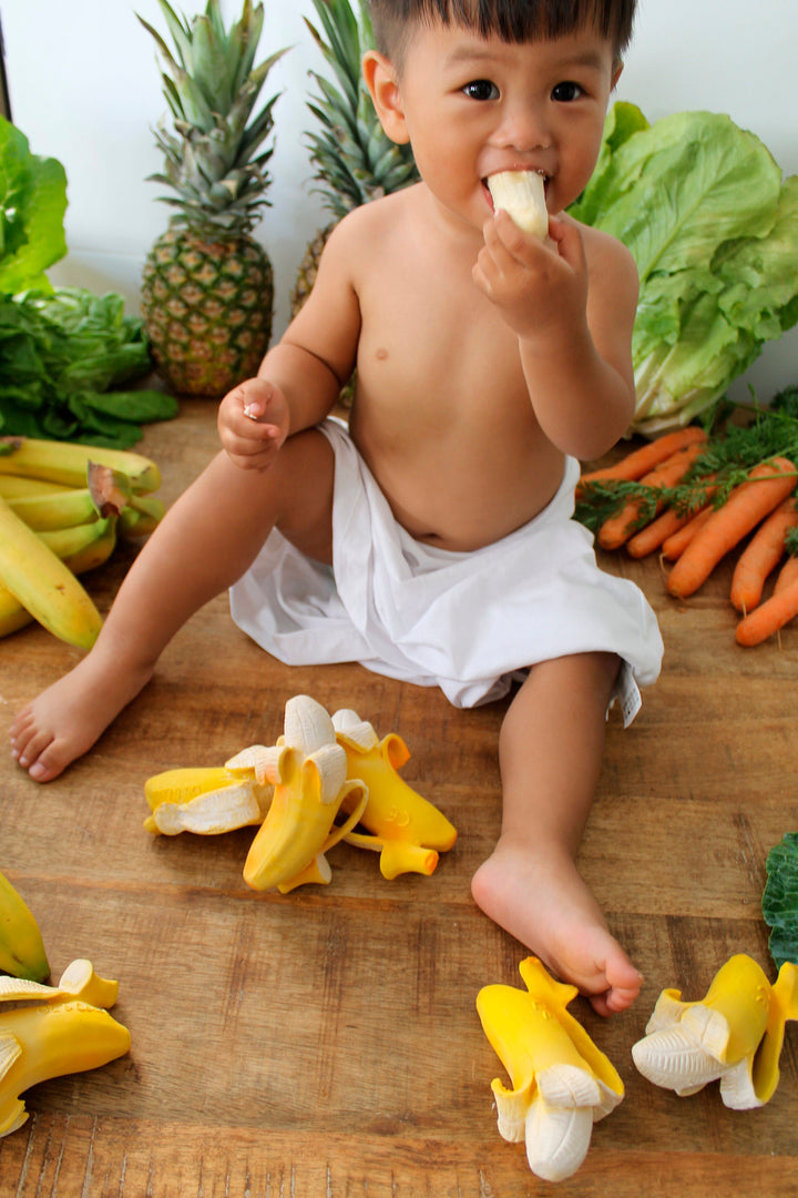 [Oli&Carol] Ana Banana Baby Teether