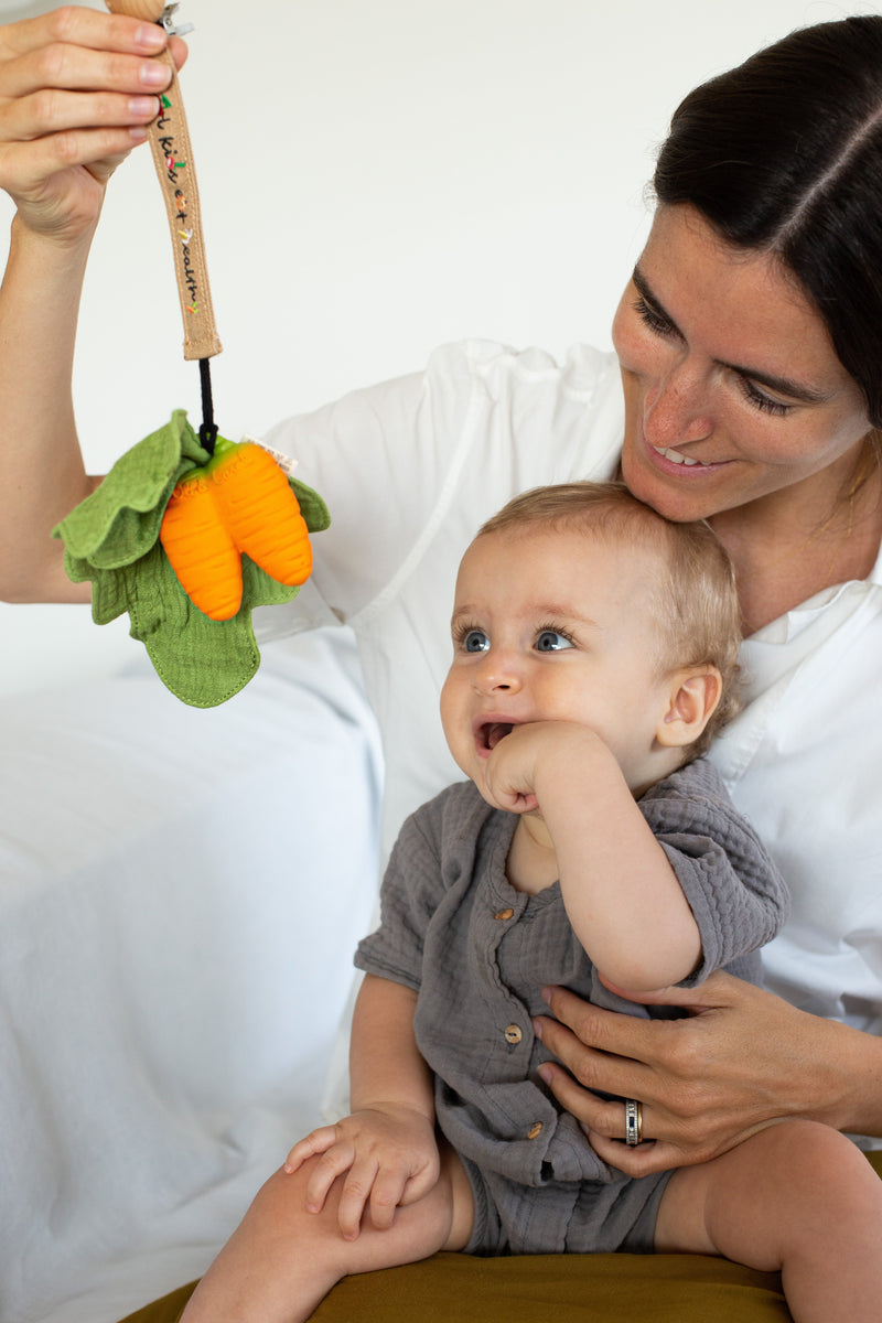 [Oli&amp;Carol] Cathy The Carrot Mini Doudou - Beißring