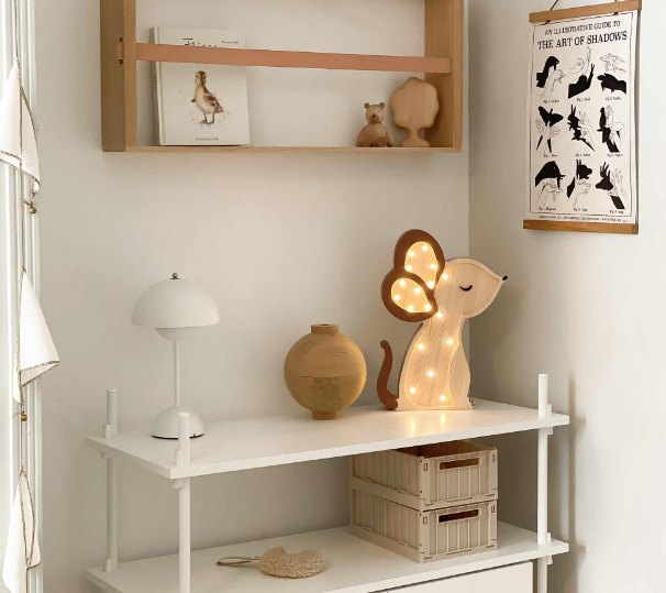 [r o o m G A G A ] Wooden Mouse Lamp – visible wood