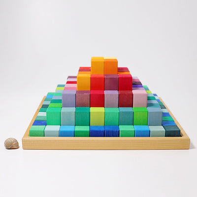 [Grimm's] Große Stufenpyramide